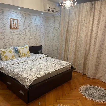 Cozy Studio In The Heart Of Bucharest Exterior photo